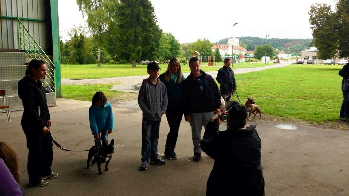 ELODIE AVEC THOMMY ET YOANN