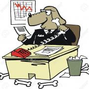 13840526 vector de dibujos animados de perro del jefe ejecutivo en el escritorio